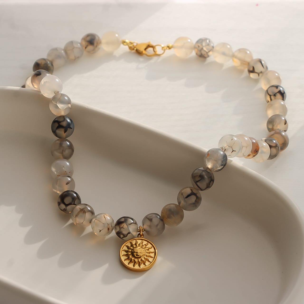 Kala Halskette, Achat