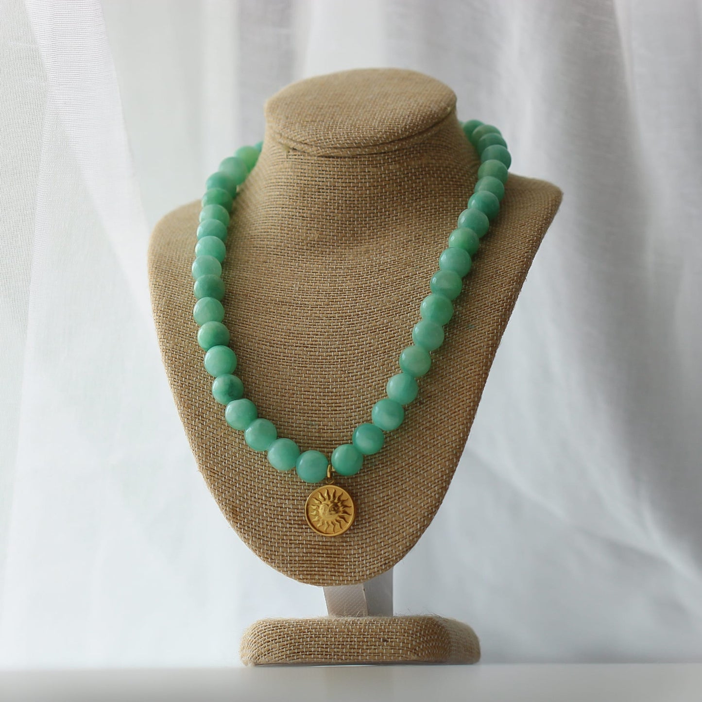 Kala Halskette, Jade mint