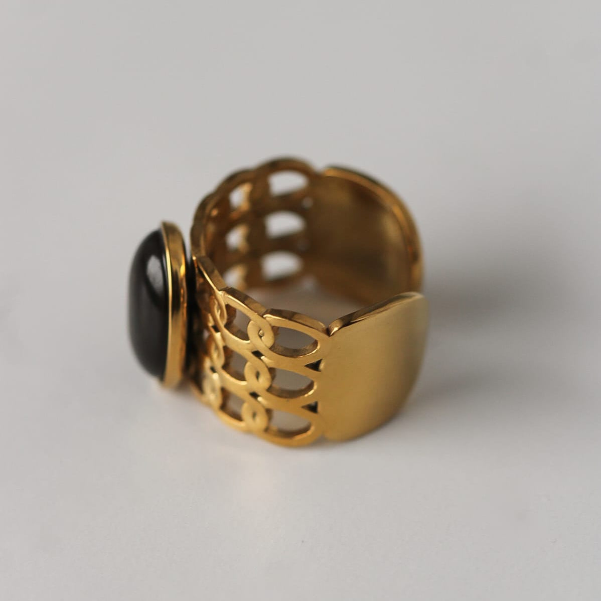 Halina Ring, vergoldeter Edelstahl