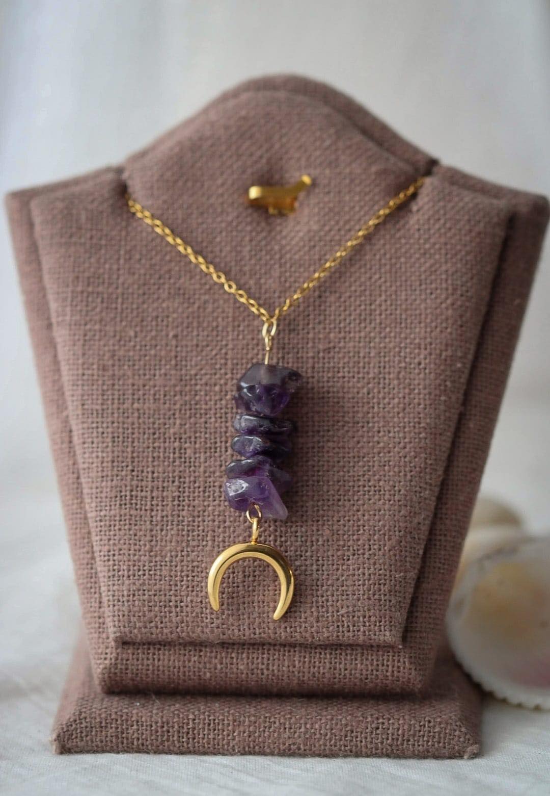 Moon Vergoldete Halskette mit Amethyst