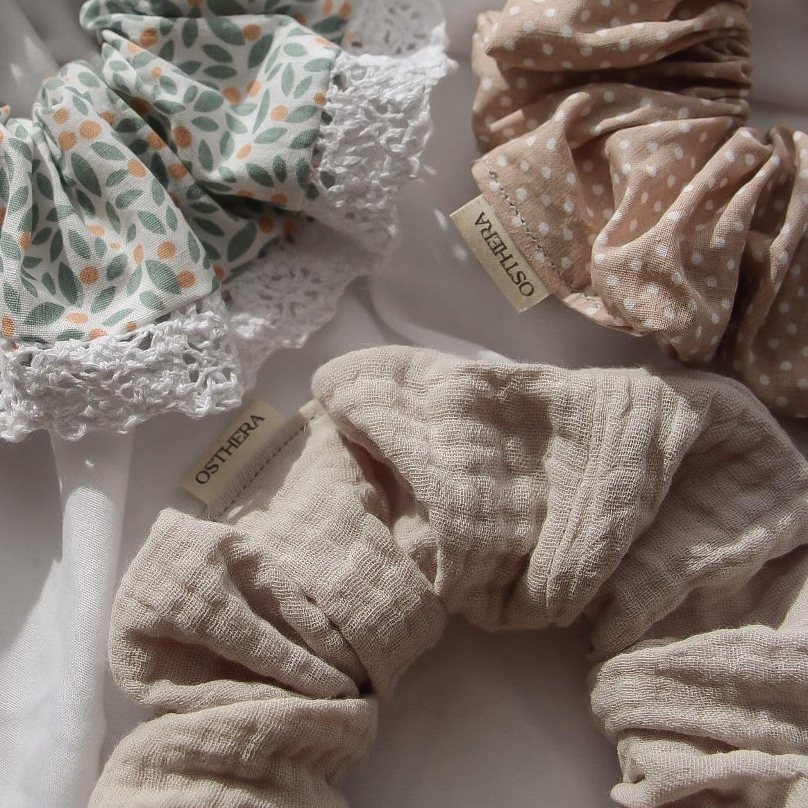 Sintia Scrunchie