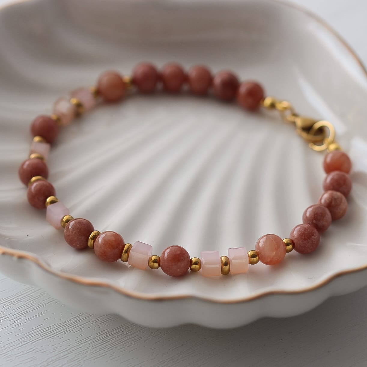 Marika Armband, Marmor