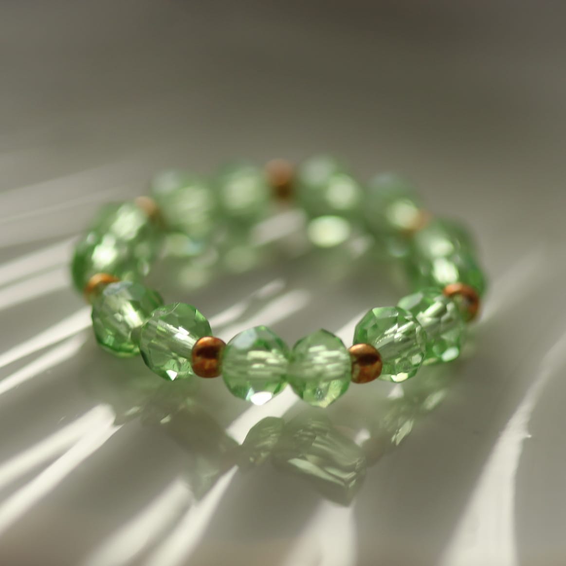 Leona Ring, Glaskristallen