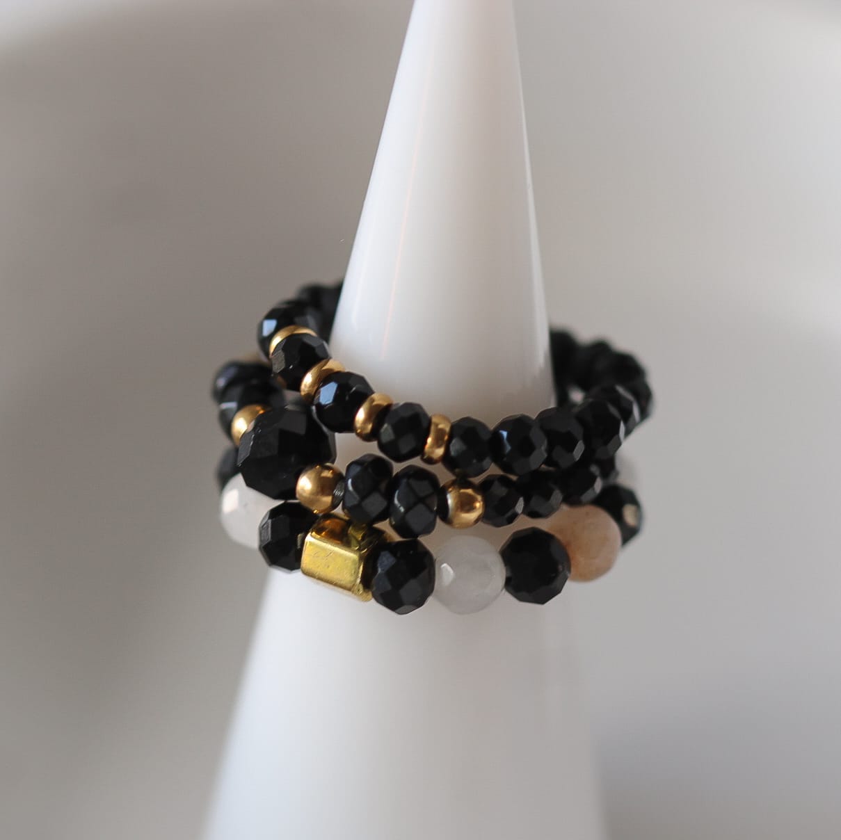 Eli Ring, Glaskristallen