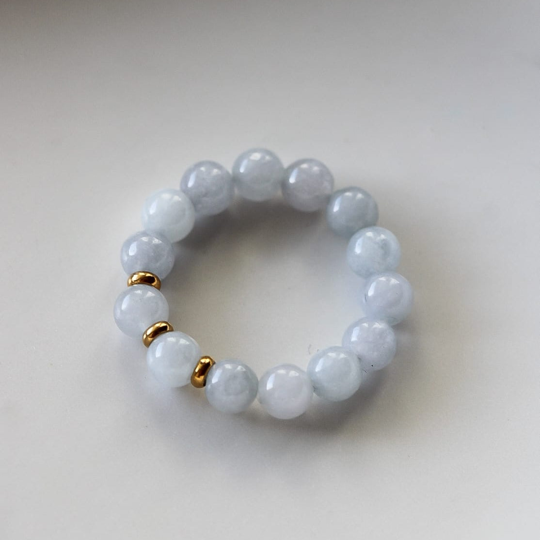 Atena Ring, graue Jade