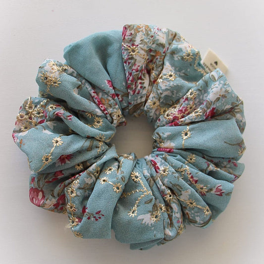 Eleonora Scrunchie