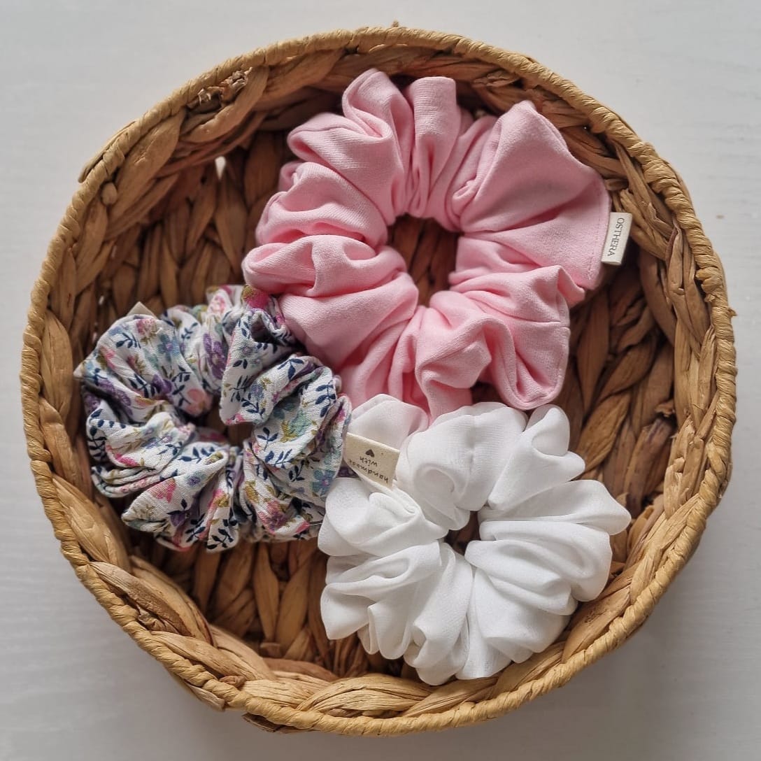 Madline Scrunchie, Jersey