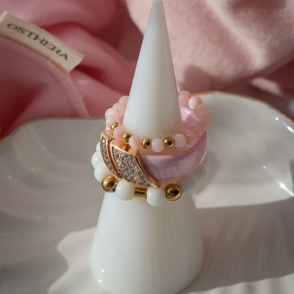 Jolin Ring, Porzellan