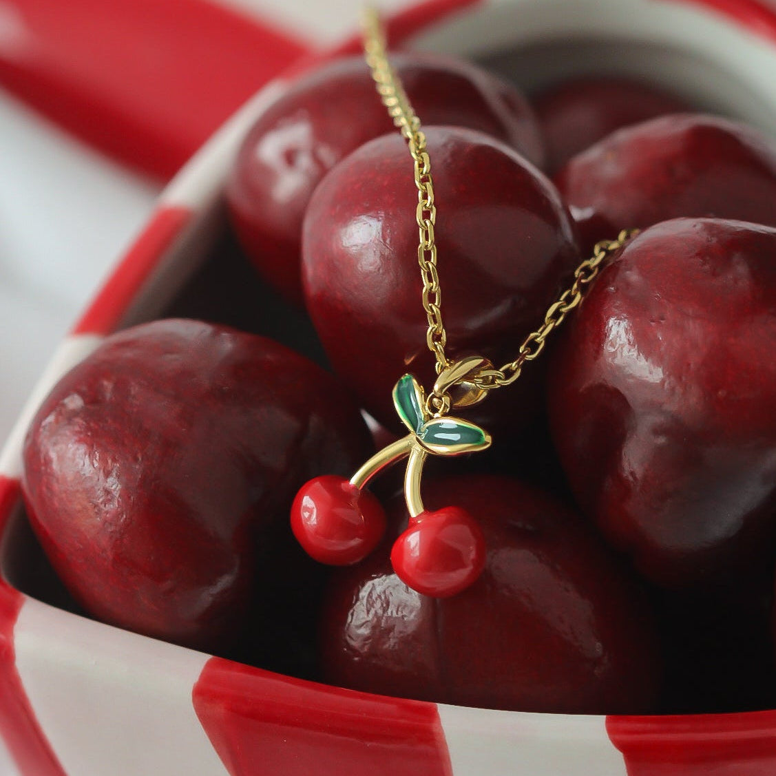 Cherry Halskette