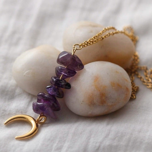 Moon Vergoldete Halskette mit Amethyst