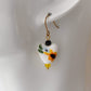 Floral Yellow Vergoldete Ohrringe mit Porzellan Anhänger