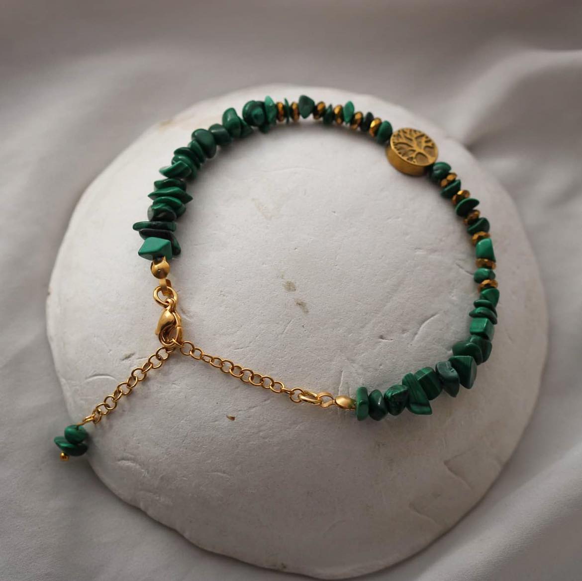 Lebensbaum Armband aus Malachit und Hämatit Steinen