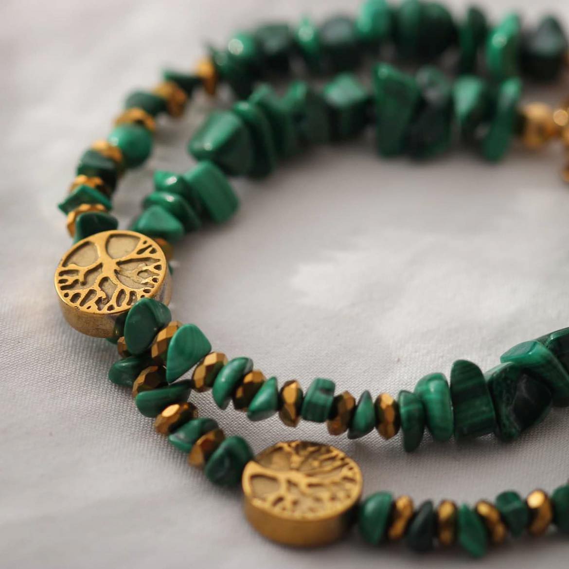 Lebensbaum Armband aus Malachit und Hämatit Steinen