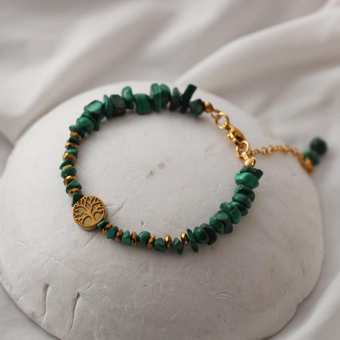 Lebensbaum Armband aus Malachit und Hämatit Steinen