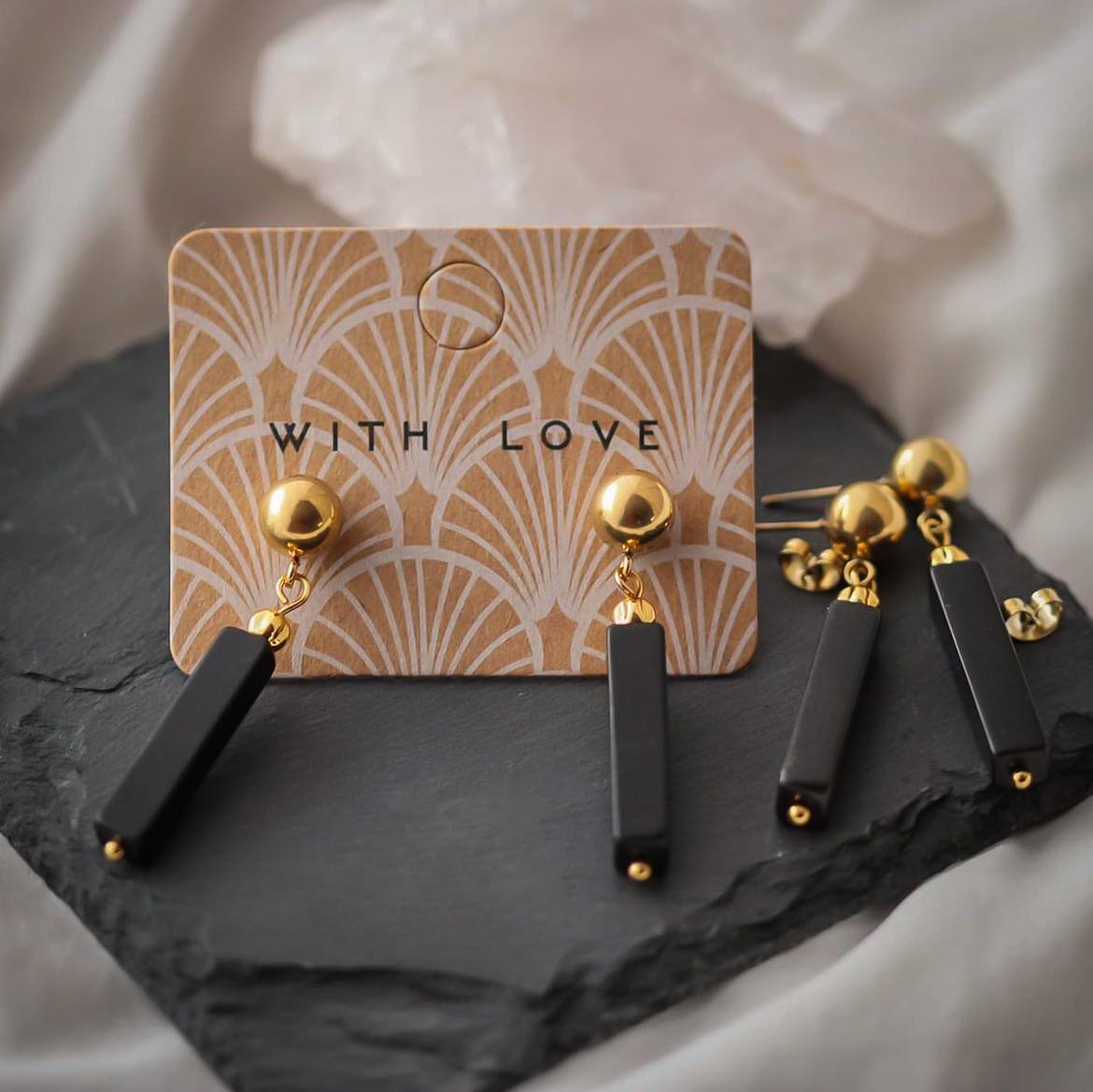 Black Lady Vergoldete Ohrringe mit Obsidian und Hämatit