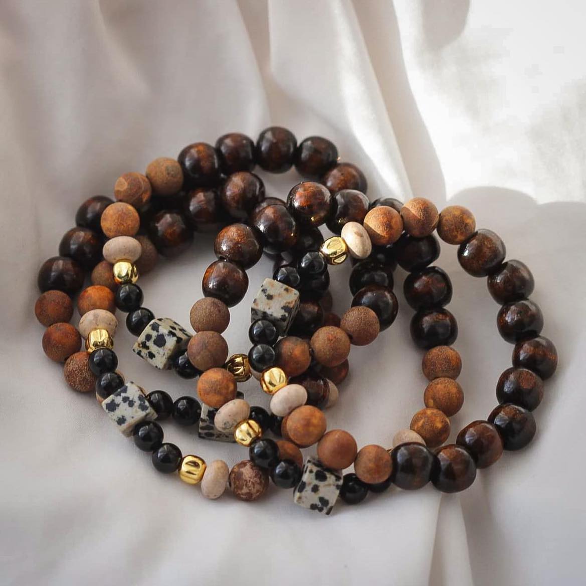 Terra Armband, Edelsteine und Holz