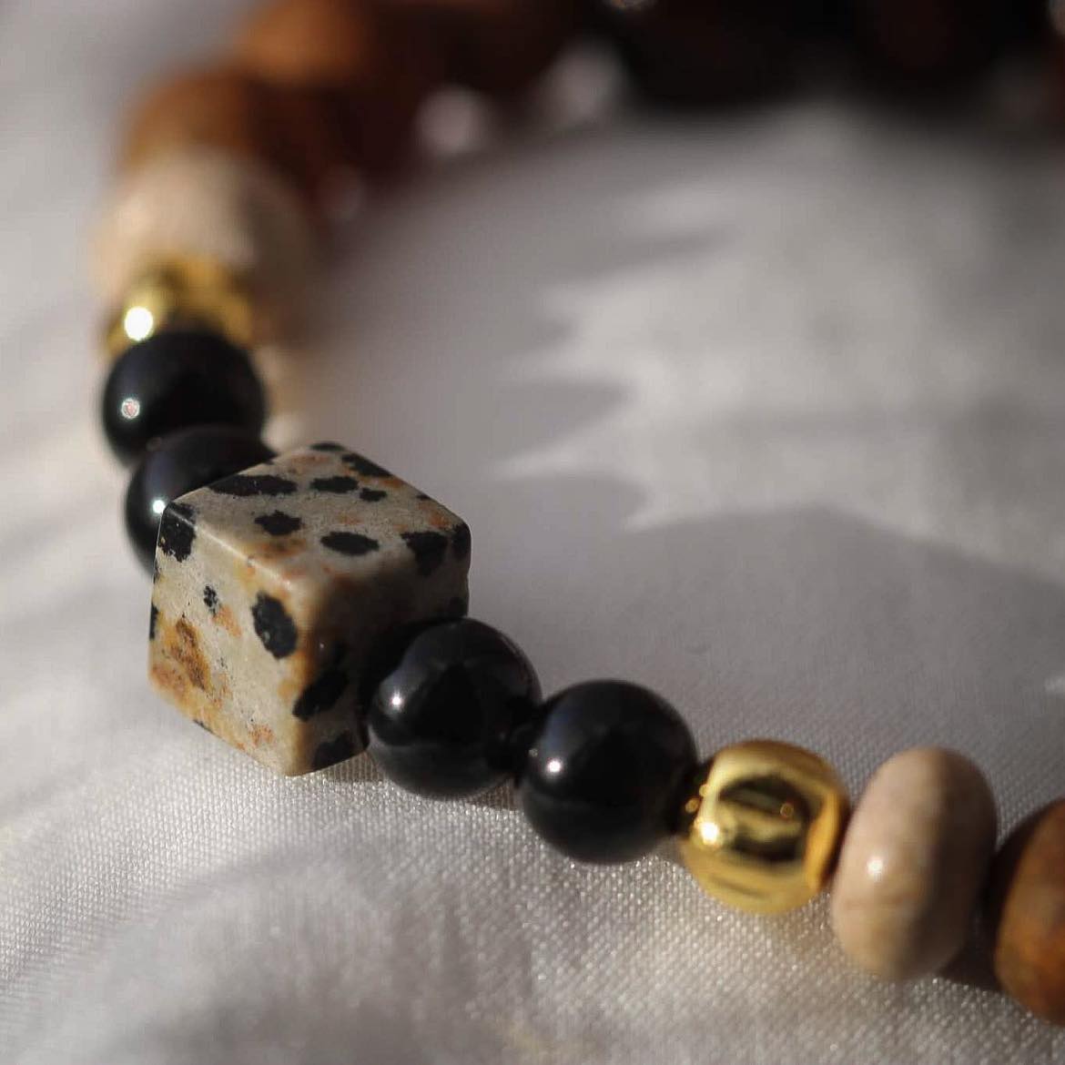 Terra Armband, Edelsteine und Holz