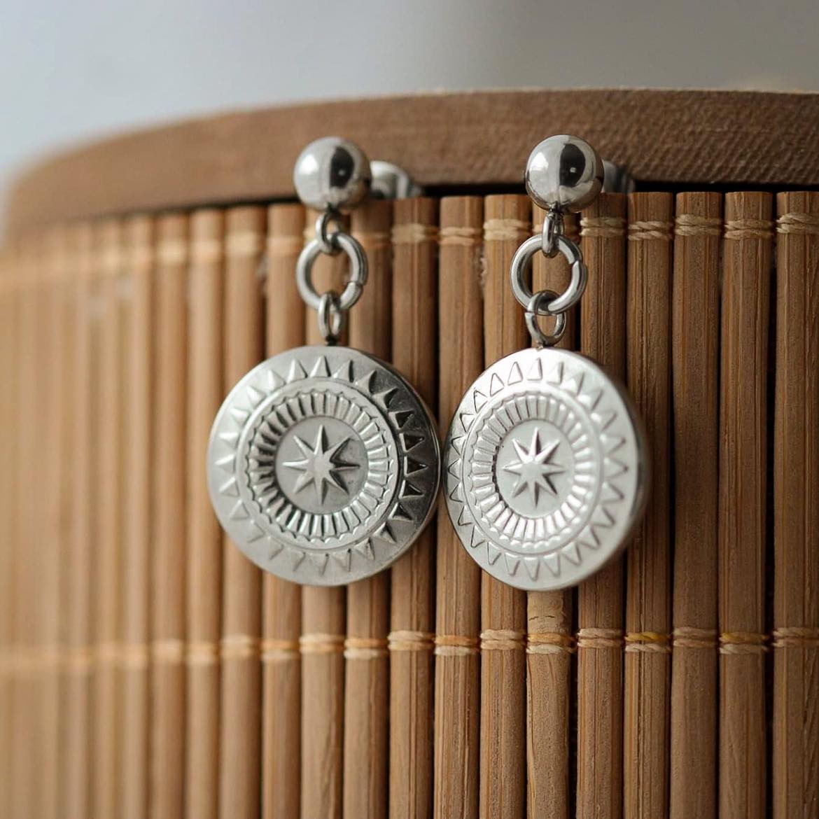 Mane Ohrringe aus Edelstahl