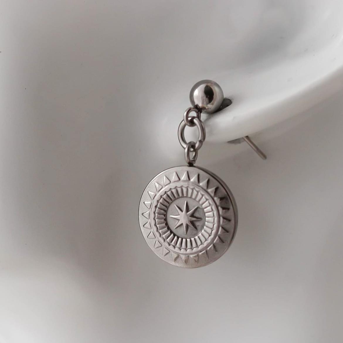 Mane Ohrringe aus Edelstahl