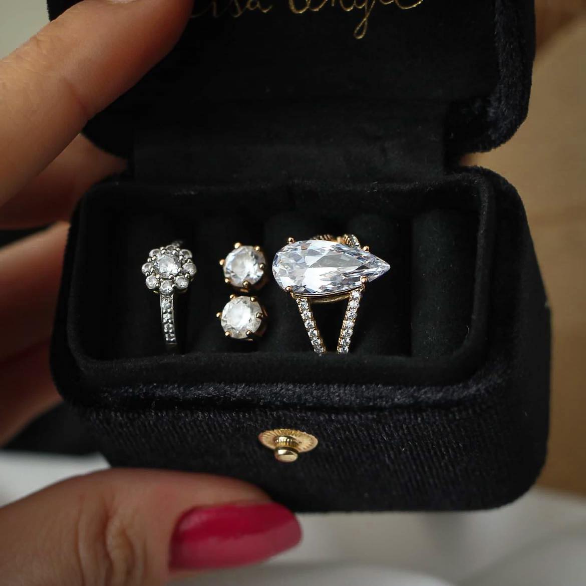 Lisa Angel Black Ringbox