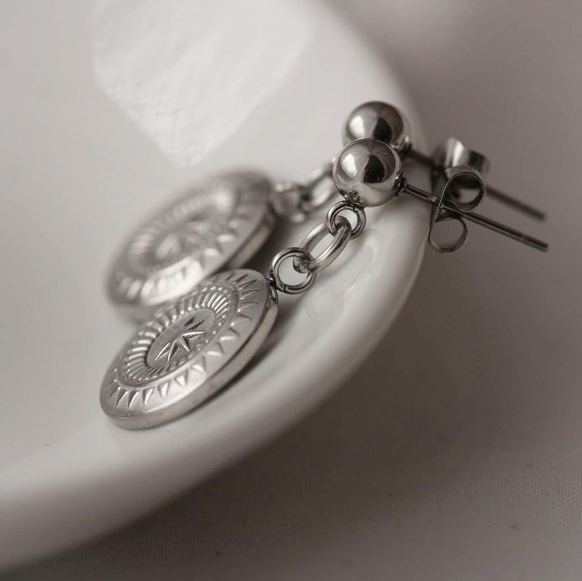 Mane Ohrringe aus Edelstahl