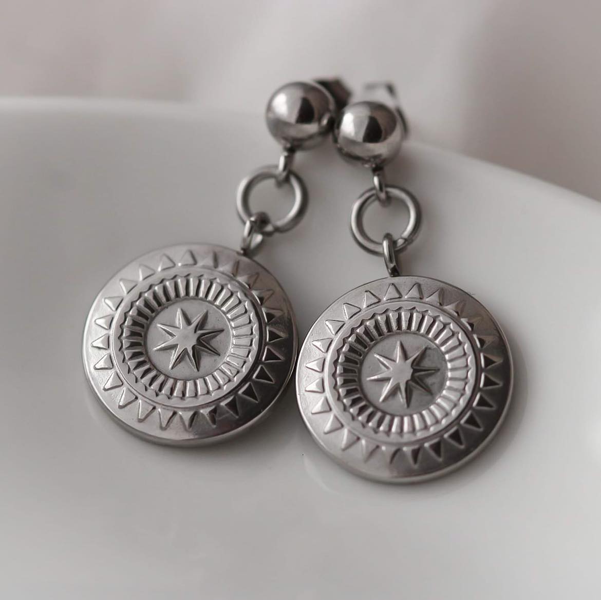 Mane Ohrringe aus Edelstahl